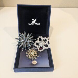 Lot of 3 vintage brooches, vintage lapel pins, rhinestone costume jewelry